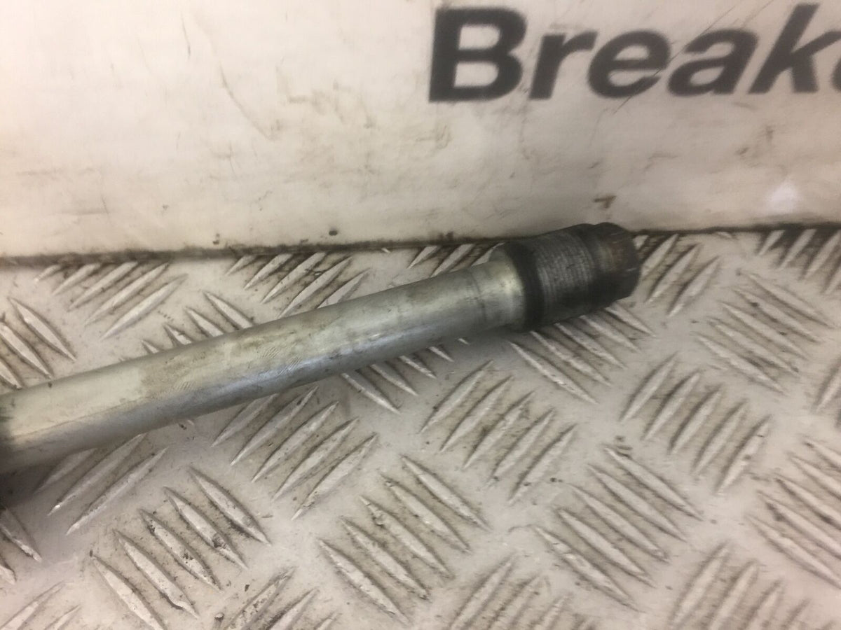 SUZUKI SV650 SV 650 SWINGARM SPINDLE YEAR 1999 STOCK 417