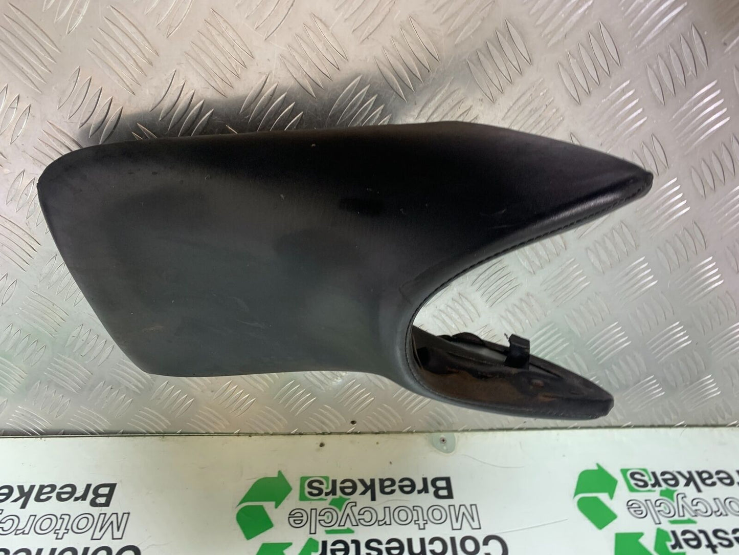 HONDA CBR125 CBR 125 FRONT SEAT YEAR 2007-10 (CMB1004)