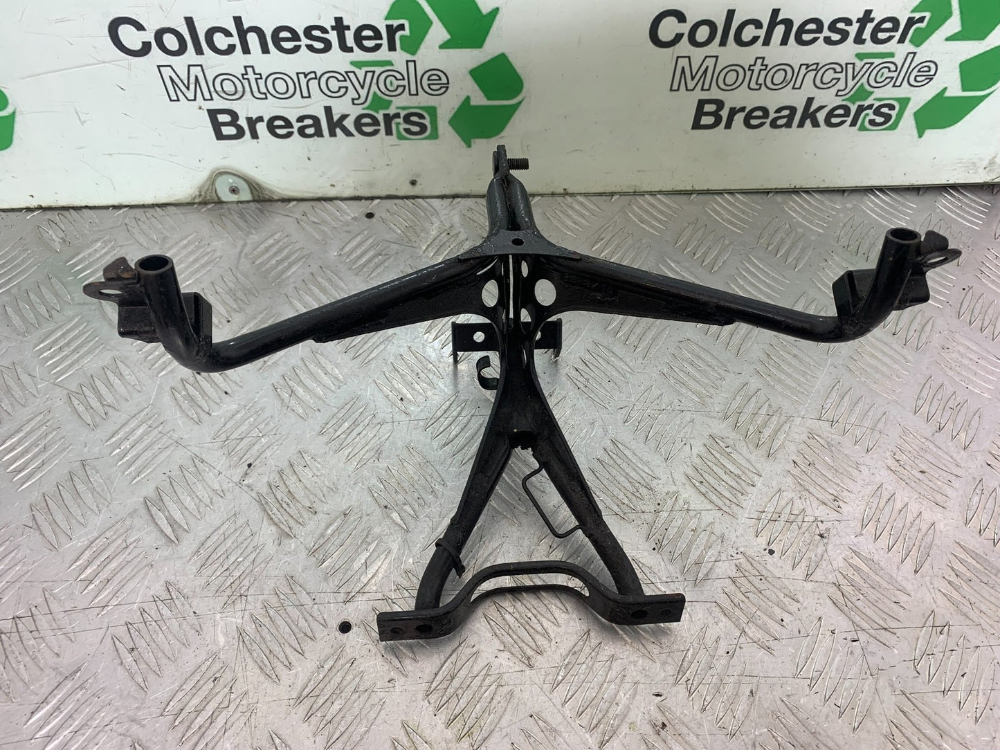 KAWASAKI GPX 750 GPX 750 FAIRING BRACKET YEAR 1990