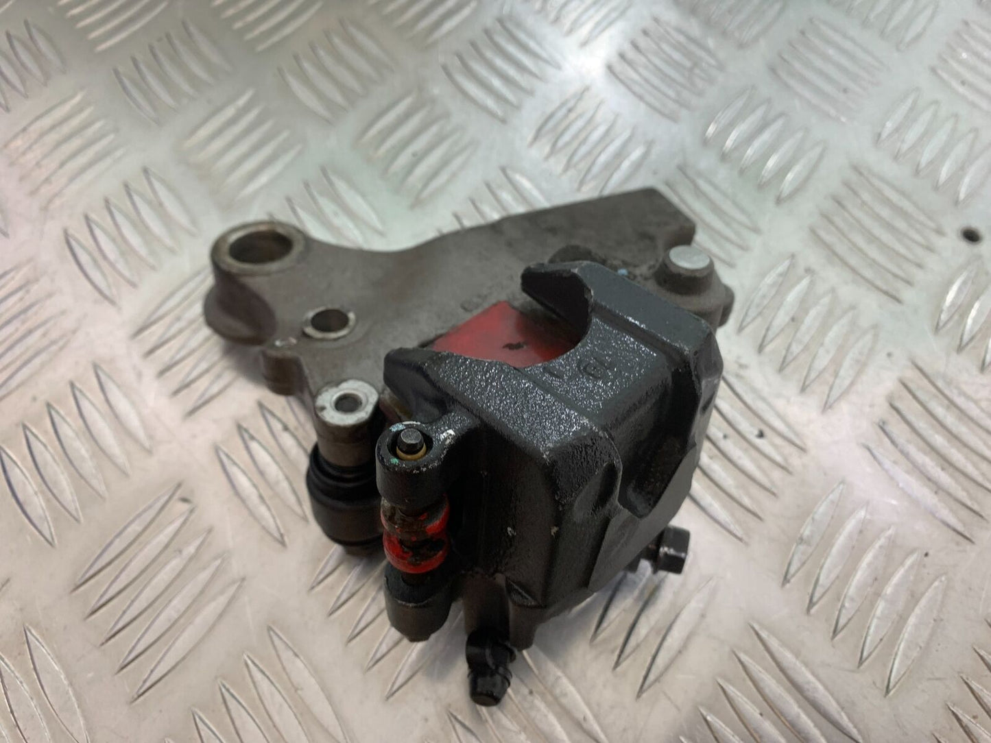 HONDA CBR650 F CBR 650F REAR BRAKE CALIPERS YEAR 2014-2017 (STOCK 998)