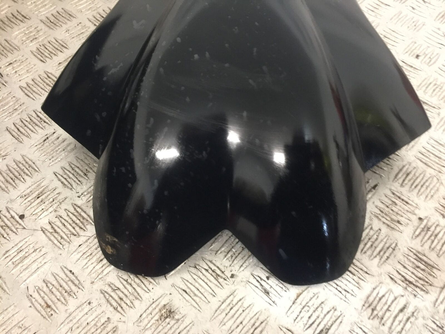 SUZUKI SV650 SV 650 HEADLIGHT COWL FAIRING YEAR 2004 (STOCK 791)