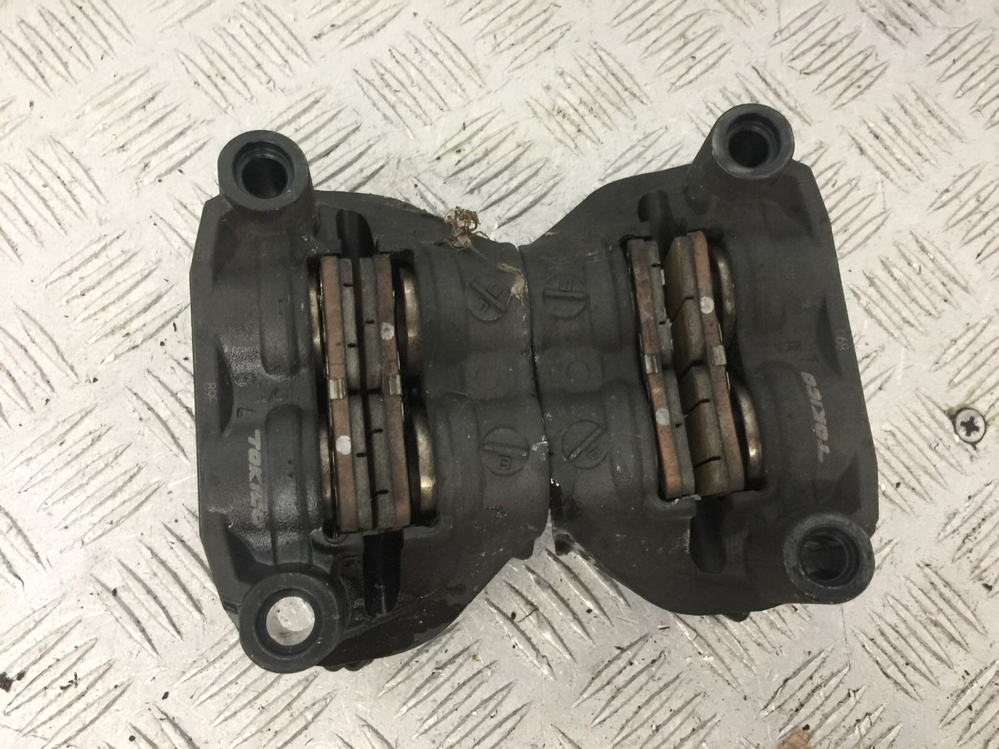 KAWASAKI NINJA 1000 SX Z1000SX FRONT BRAKE CALIPERS YEAR 2019 (STOCK 830)