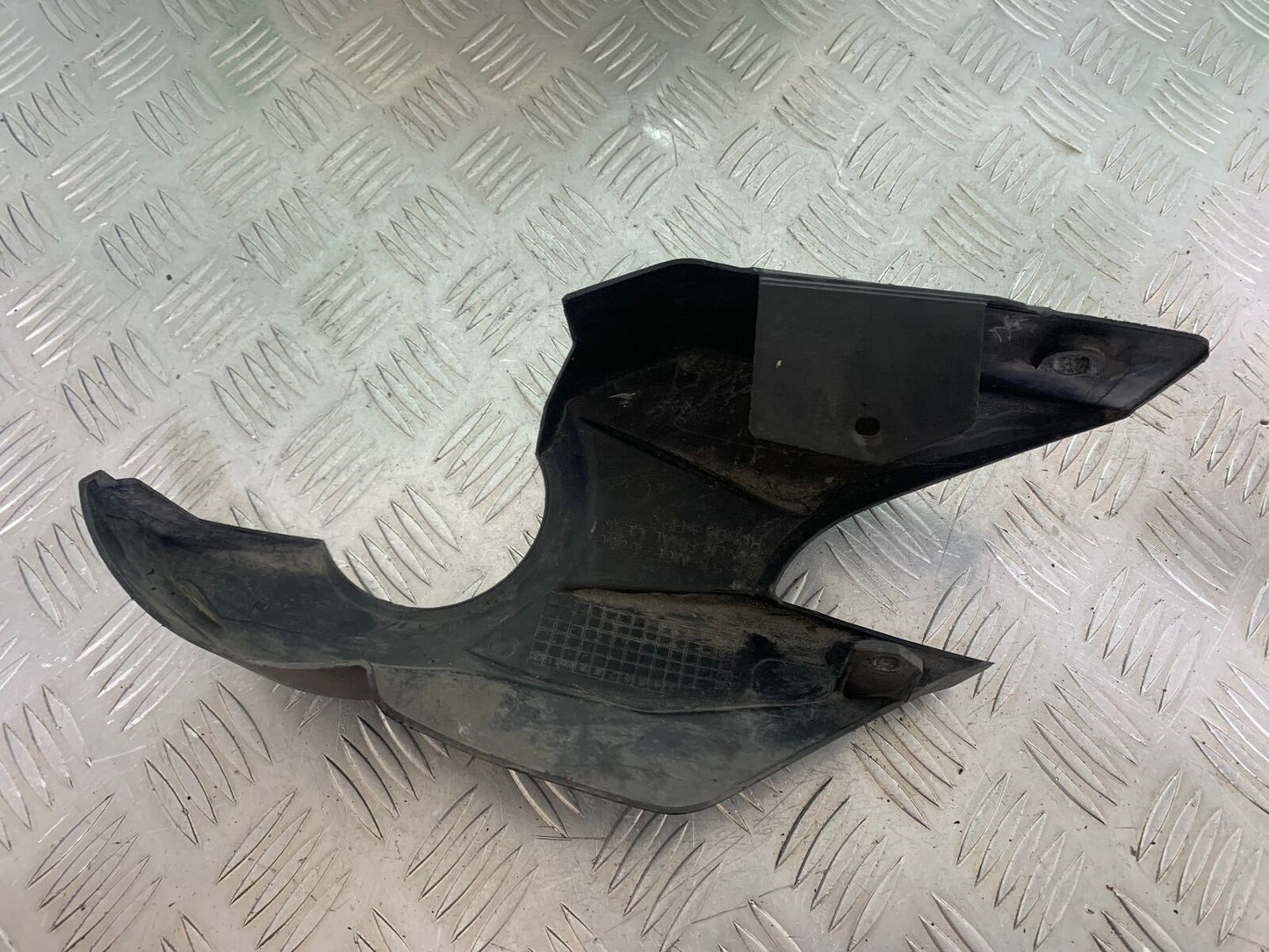 HONDA VFR1200 VFR 1200 FA SWINGARM COVER YEAR 2010-11 CMB1088)