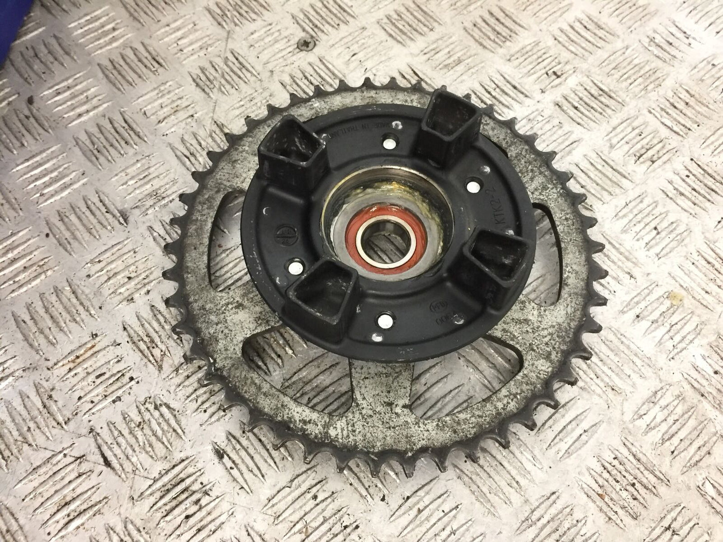 KAWASAKI VN 650 VULCAN REAR SPROCKET CARRIER YEAR 2017-2021 (STOCK 811)