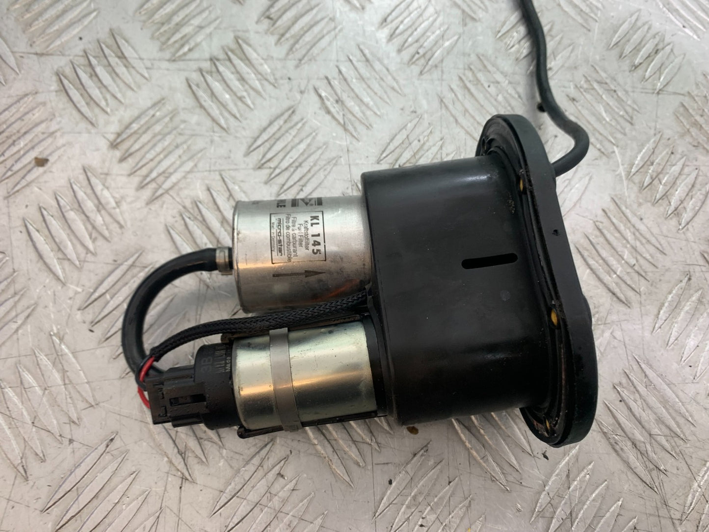 APRILIA TUONO 1000 V4 PETROL PUMP YEAR 2013-2014 (CMB1239)