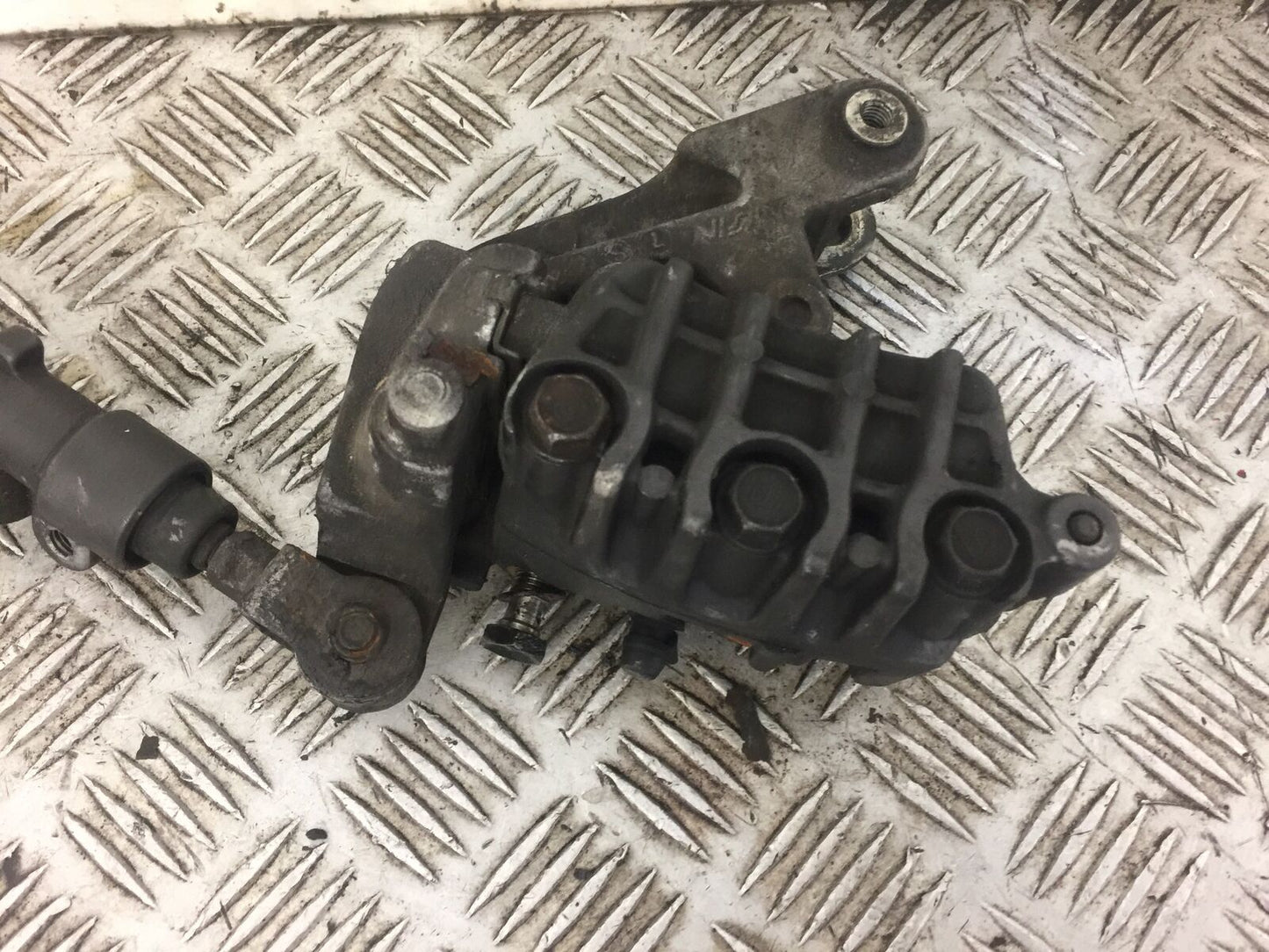 HONDA CBR1100 CBR 1100 BLACKBIRD FRONT LEFT CALIPER 1998 (CARBED) STOCK 442