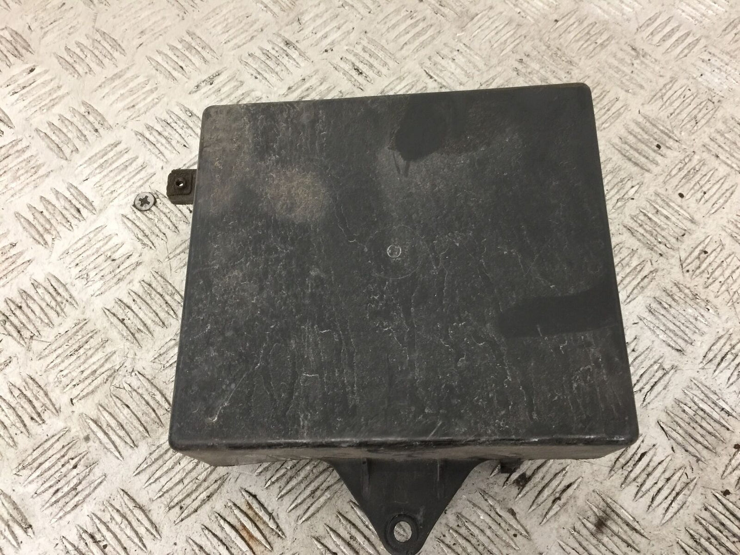 HONDA GL1800 GL 1800 BATTERY BOX YEAR 2004-10 ABS (STOCK 890)