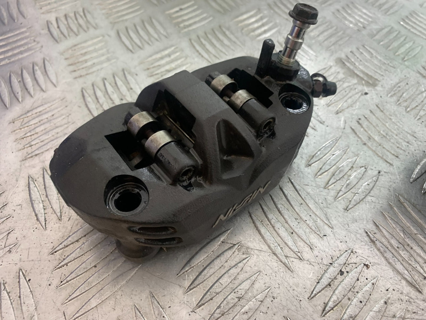 KAWASAKI GTR1400 GTR 1400 FRONT BRAKE CALIPERS YEAR 2007-2009 (CMB1174)