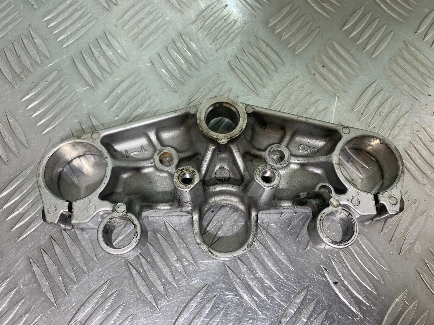 YAMAHA XJR1300 XJR 1300 TOP YOKE YEAR 1999-2003 (CMB1055)