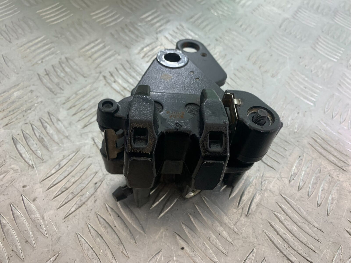 BENELLI TORNADO TNT 125 REAR BRAKE CALIPER YEAR 2024 (CMB1090)