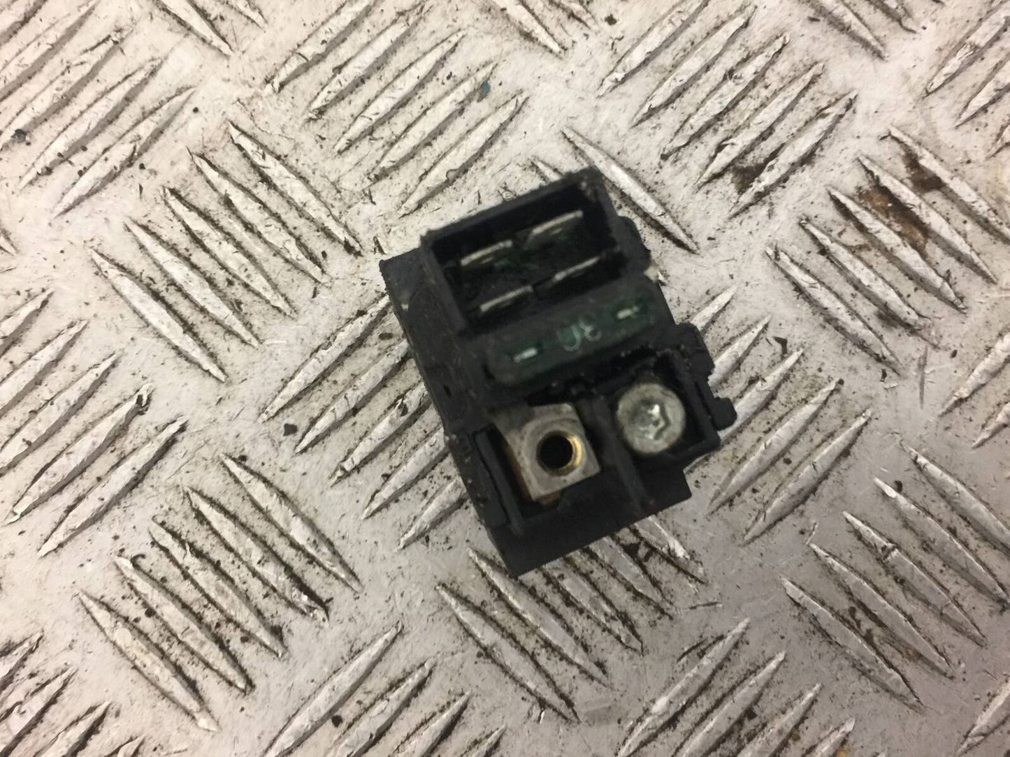 HONDA CBR1100 CBR 1100 BLACKBIRD STARTER SOLENOID YEAR 1999 (STOCK 519)