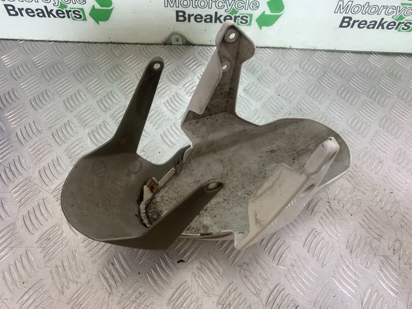 APRILIA SL750 SL 750 SHIVER FRONT MUDGUARD YEAR 2008-2016 (CMB1242)