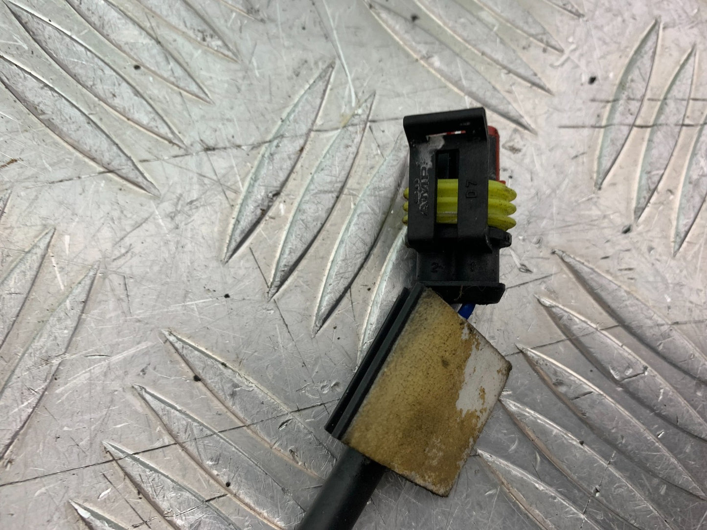 TRIUMPH 955i SPRINT ST HEATED GRIP SWITCH YEAR 1999-04 (CMB1230)