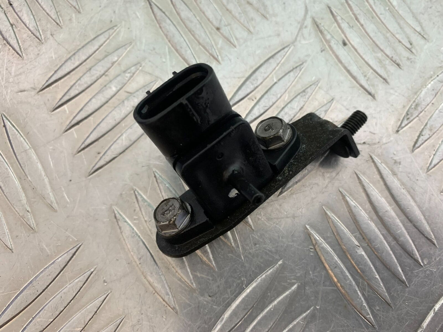 KAWASAKI ZX12R ZX12 AIR SENSOR YEAR 2000-01 (CMB1038)