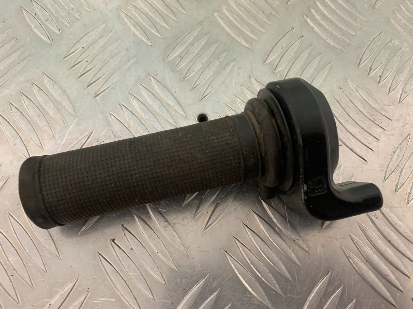 DUCATI 600ss 600 ss THROTTLE HOUSING YEAR 1991-98 (STOCK 987)