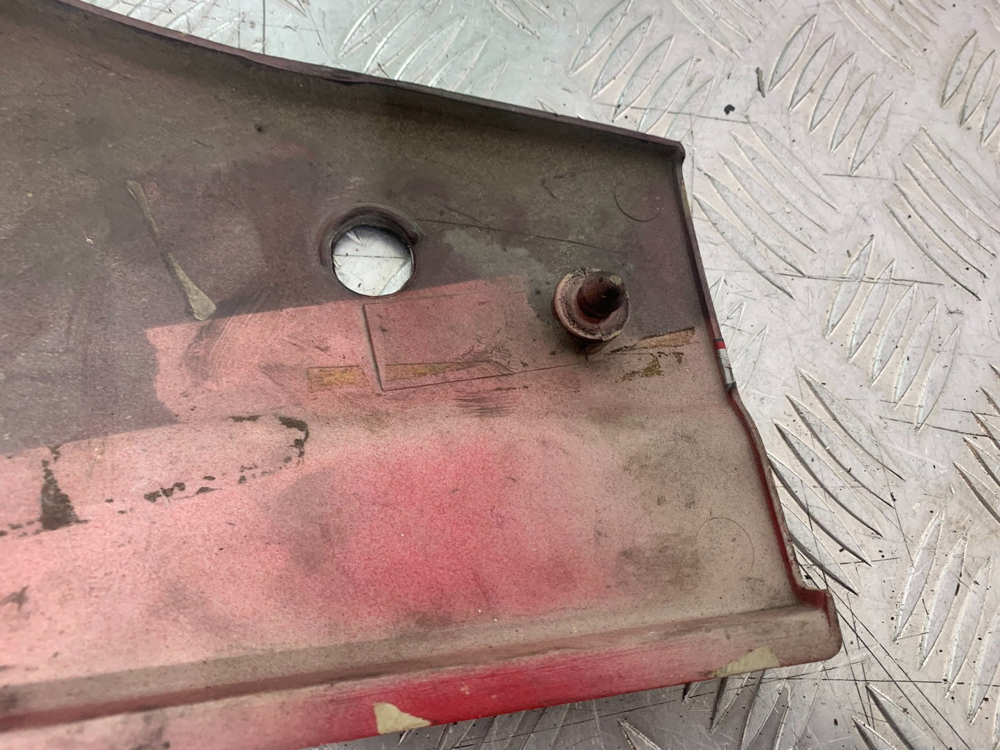 KAWASAKI GPZ600 GPZ 600 LEFT SEAT PANEL YEAR 1988-90 (CMB1258)