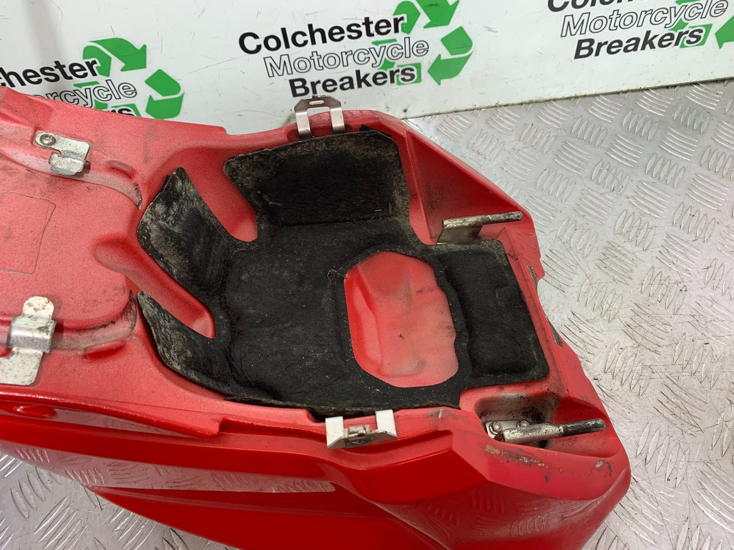 DUCATI 848 PETROL TANK YEAR 2008-2010 (CMB1323)