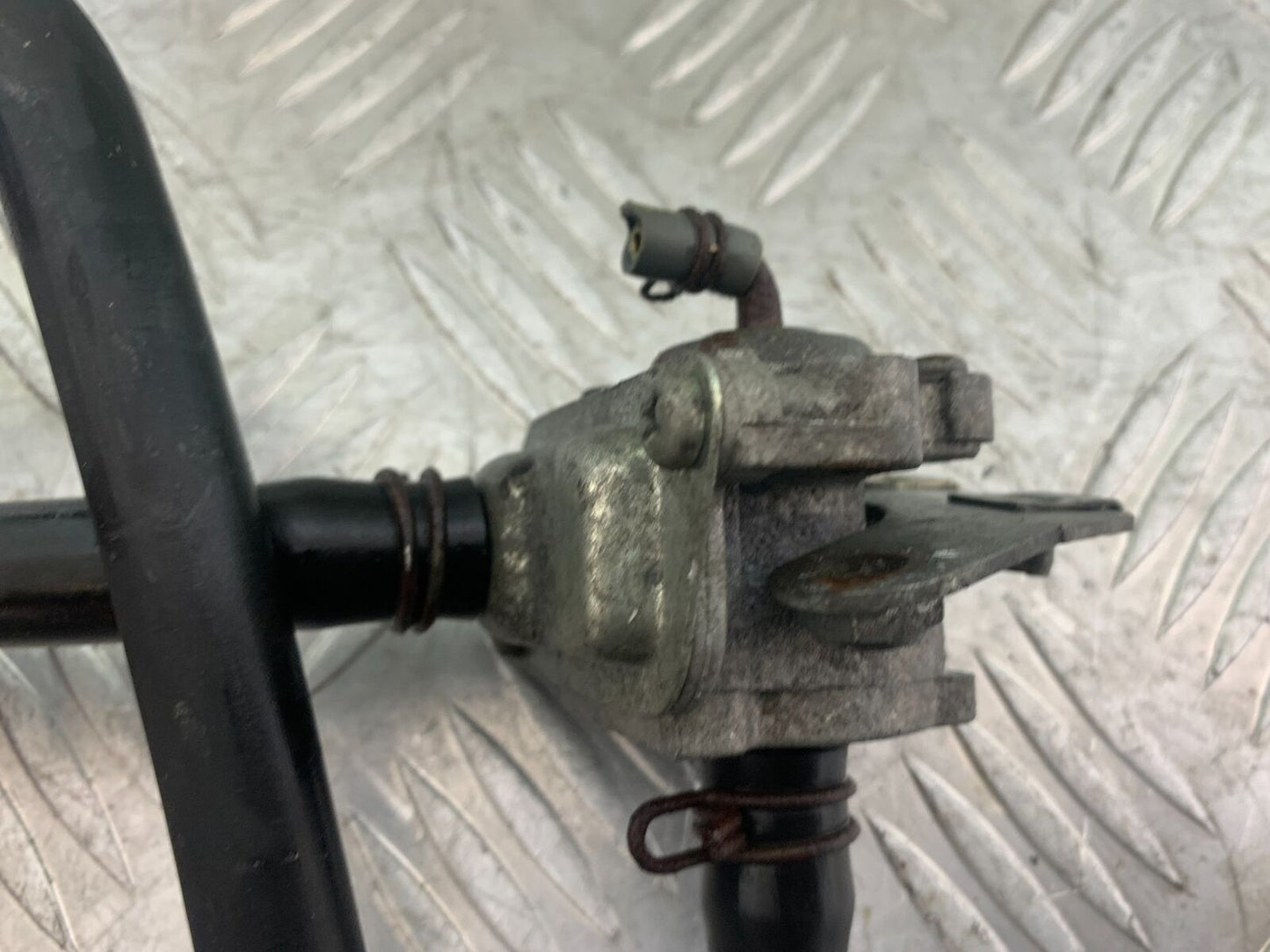 YAMAHA XT125 X XT 125 X AIR VALVE 2005-2011 (CMB1097)