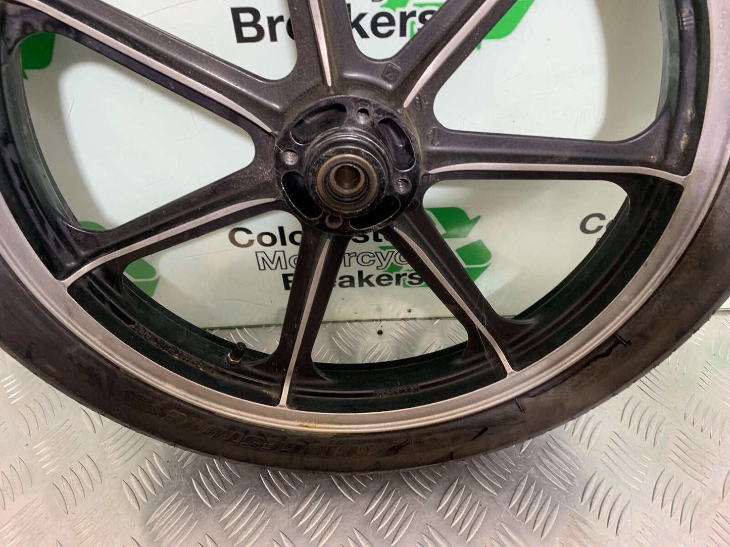 KAWASAKI Z650 KZ650 FRONT WHEEL (GOOD TYRE) YEAR 1979-1980 (CMB1023)