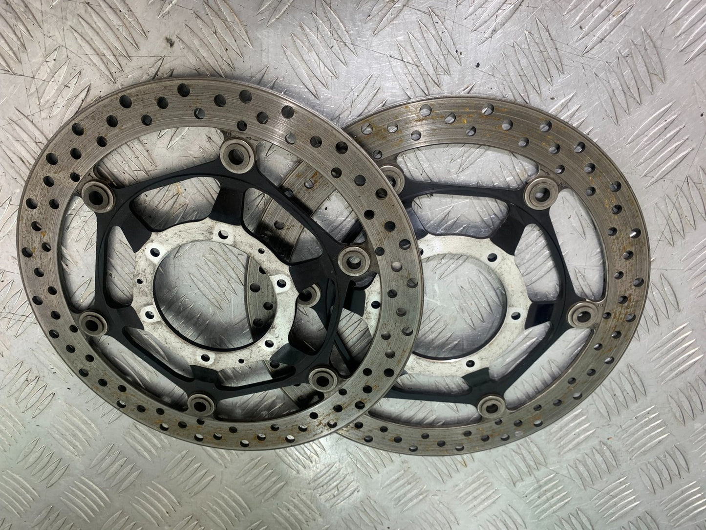HONDA CBR1000 rr FIREBLADE FRONT BRAKE DISCS YEAR 2012-2016 (CMB1198)