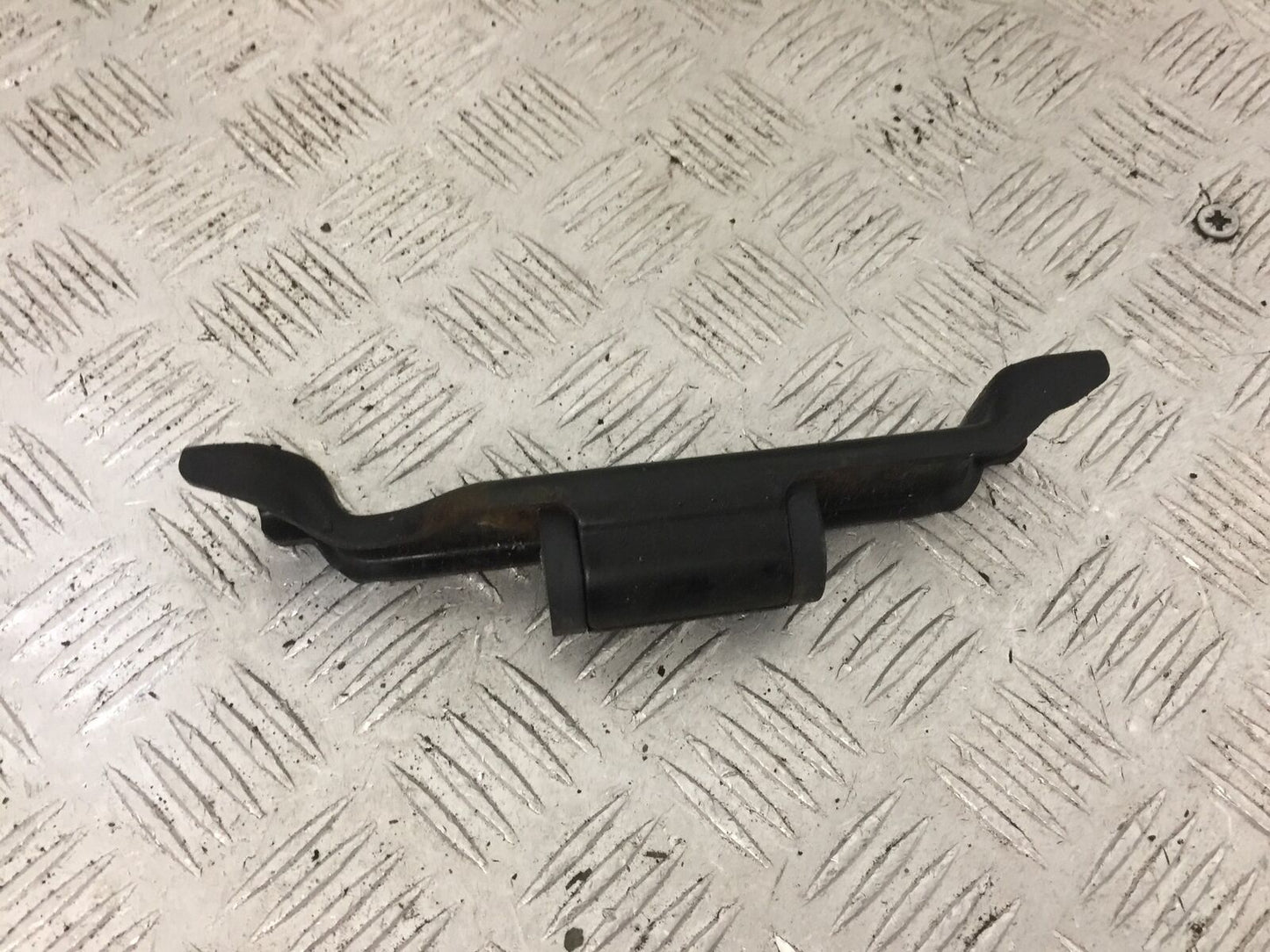 KAWASAKI Z1000 SX PETROL TANK BRACKET YEAR 2011-2019 (STOCK 839)