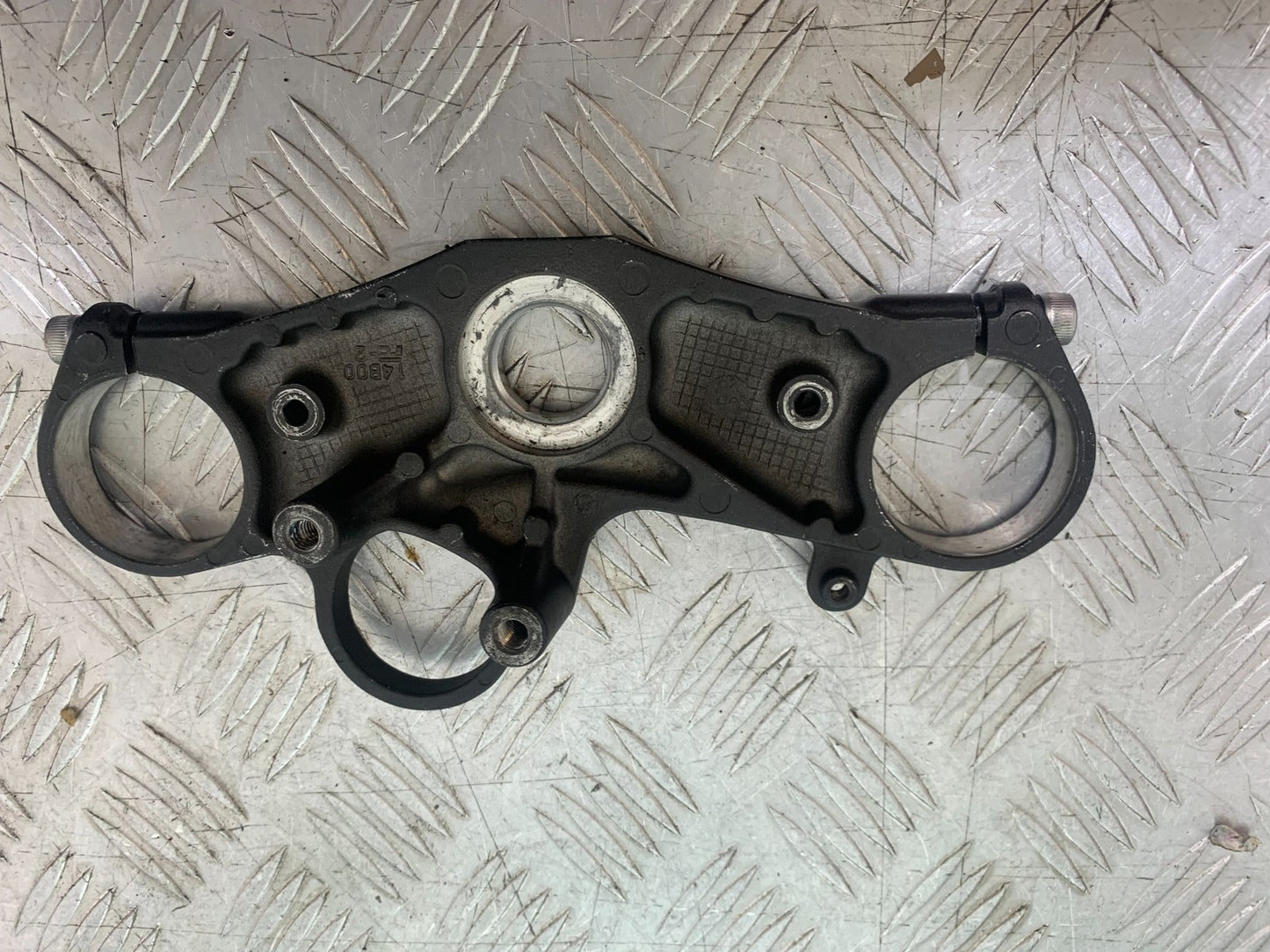 YAMAHA YZF R1 14 B BIG BANG TOP YOKE 2009-14 (CMB1175)
