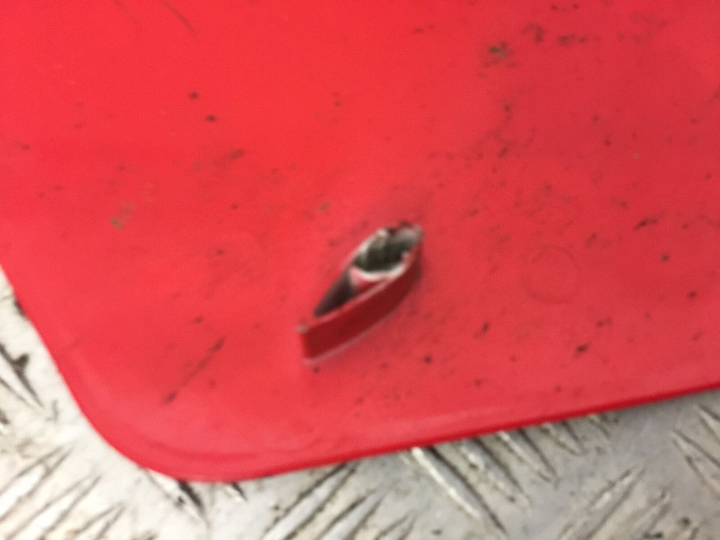 DUCATI 999 BIPOSTO RIGHT SIDE INFILL PANEL YEAR 2004 (STOCK 549)