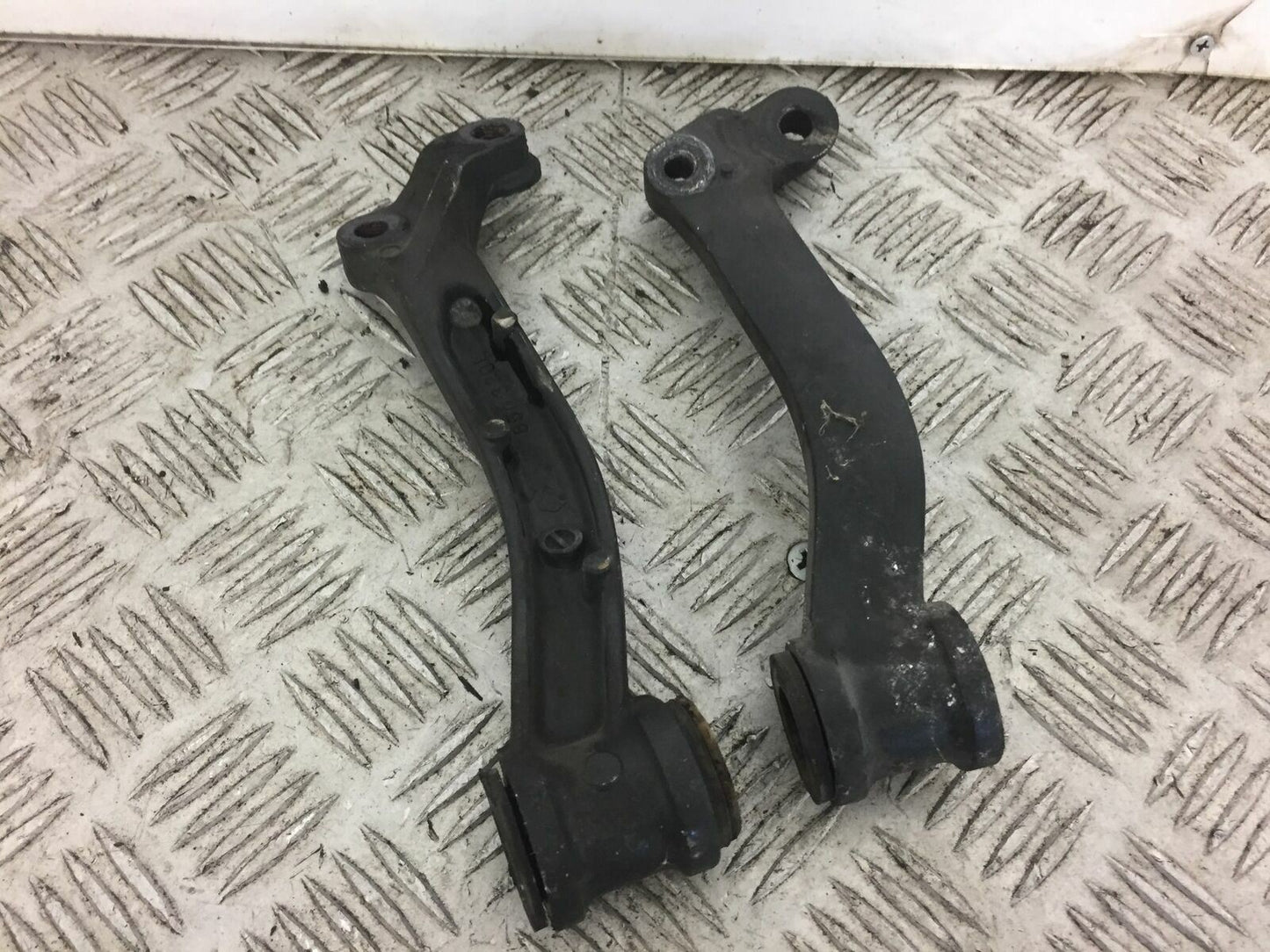 KAWASAKI ZX12R ZX12 R ENGINE BRACKETS YEAR 2001