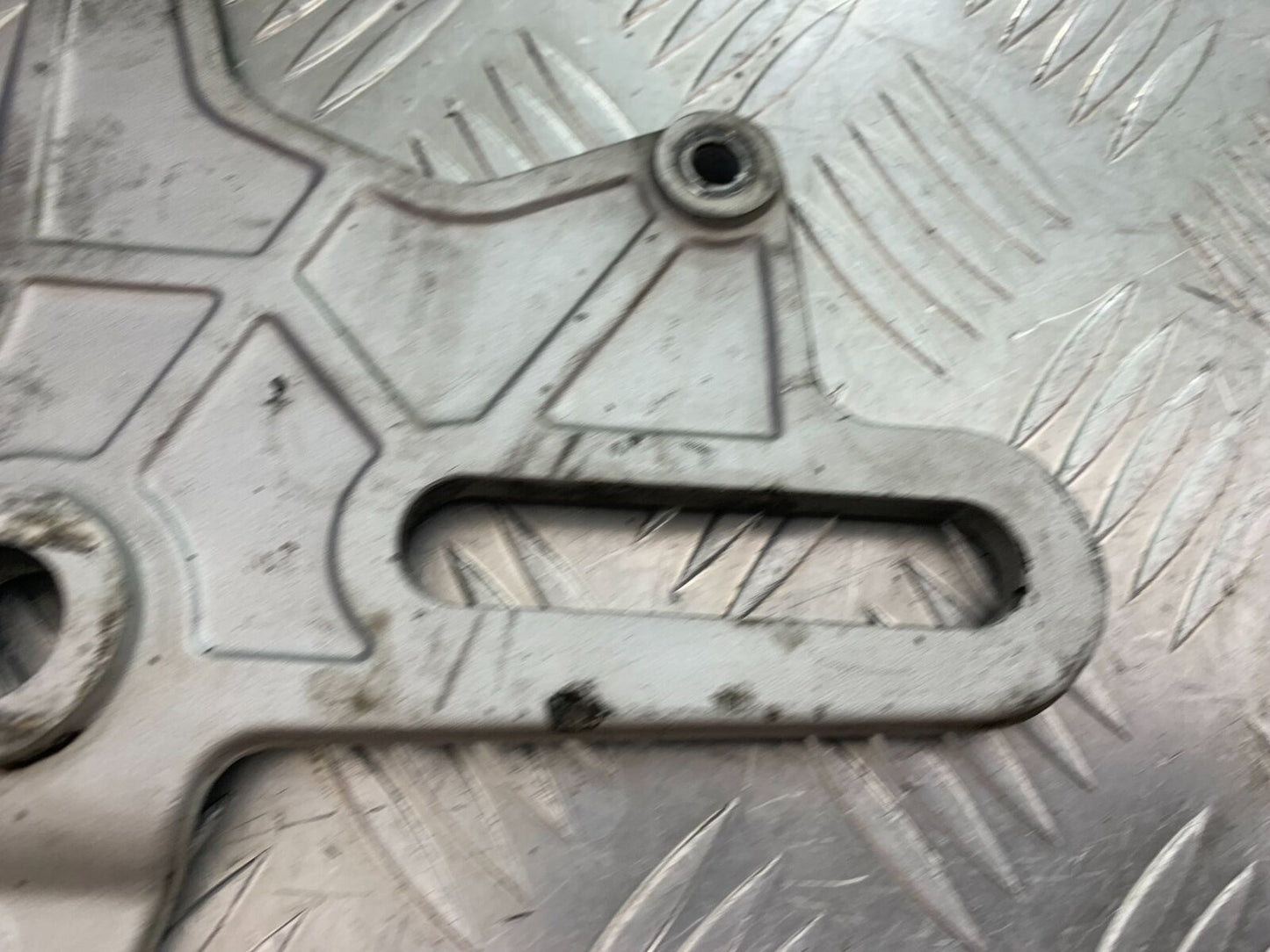 BENELLI LEONCINO 500 TRIAL REAR CALIPER BRACKET YEAR 2020 (CMB1106)