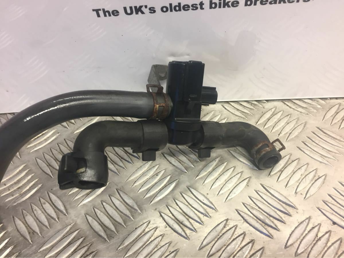 YAMAHA R6 AIR VALVE YEAR 2008