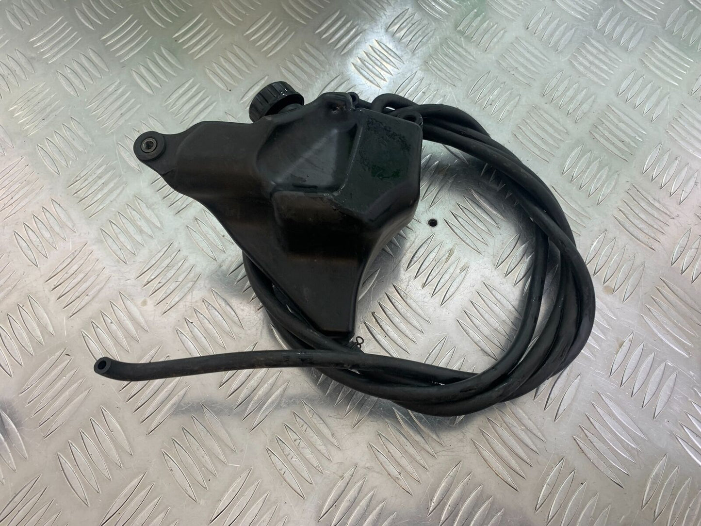 KAWASAKI ZZR1200 ZZR 1200 COOLANT BOTTLE YEAR 2002-05 (STOCK 993)