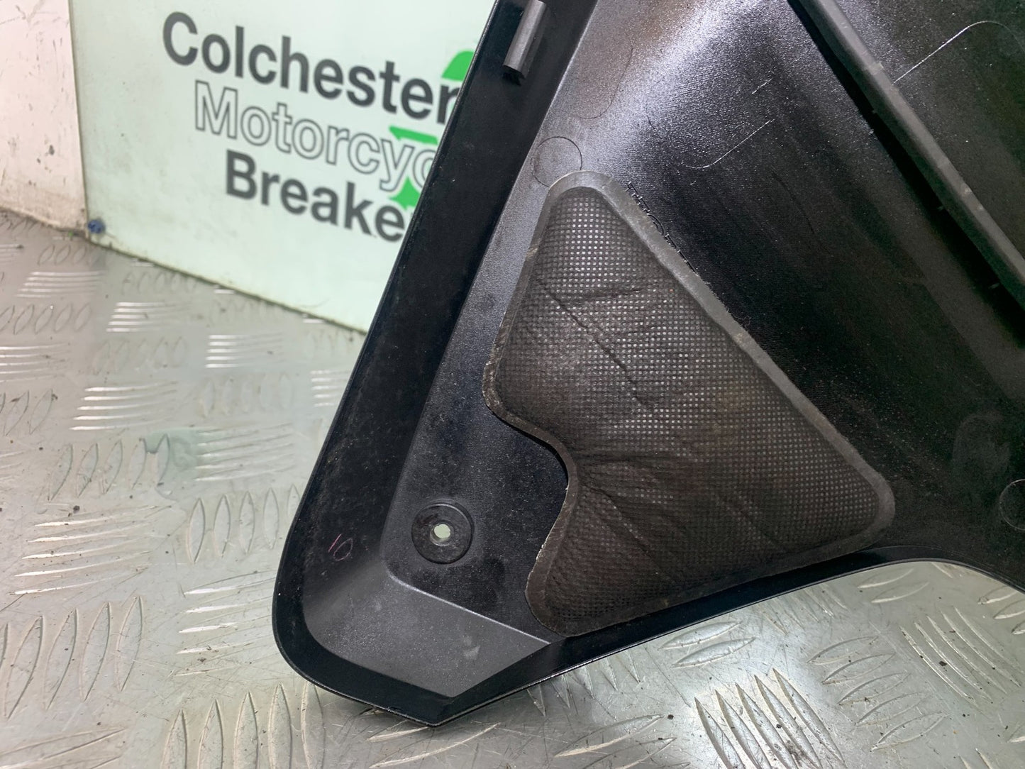 HONDA CBR1000 RR CBR1000RR FIREBLADE LEFT FAIRING PANEL 2008-2011 (CMB1179)