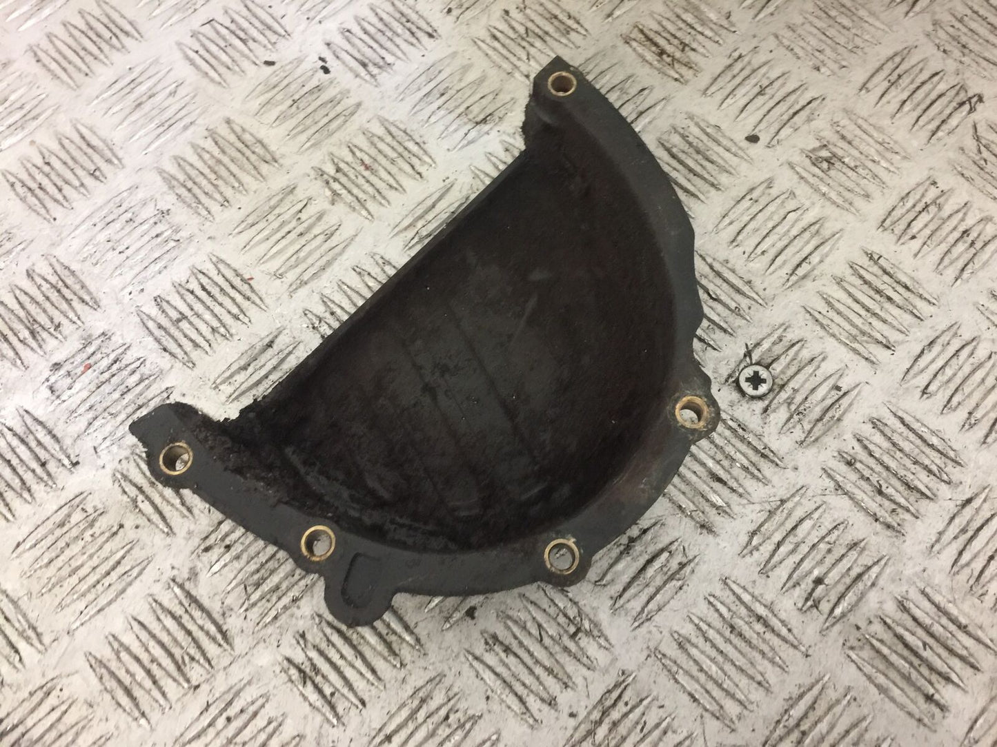 TRIUMPH 595 DAYTONA SPROCKET COVER YEAR 1997-1998 (STOCK 691)