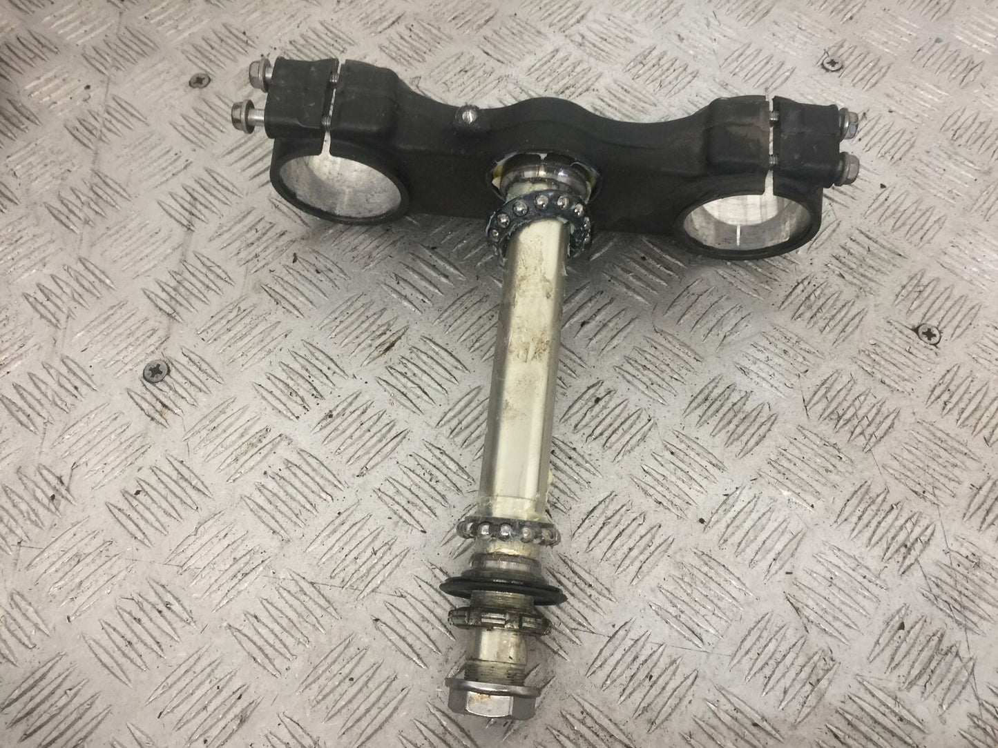 HONDA CRF1000 AFRICA TWIN BOTTOM YOKE YEAR 2019 (STOCK 858)