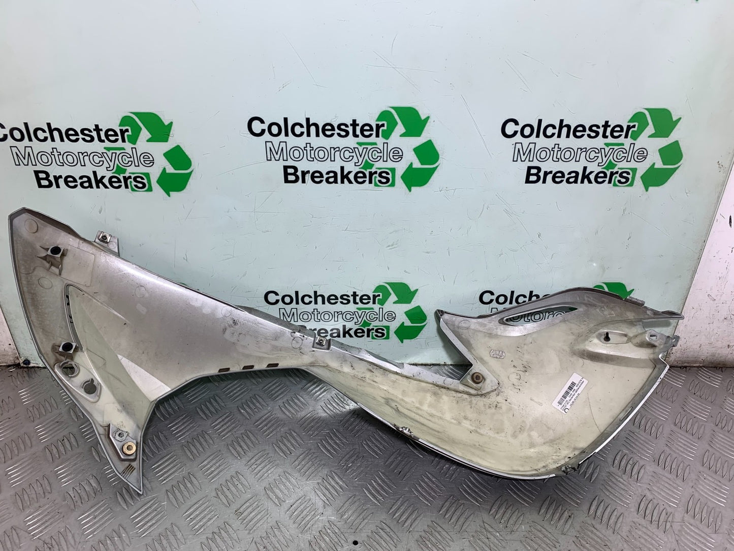 BMW F800 GT LEFT FAIRING PANEL YEAR 2013-2017 (CMB1248)