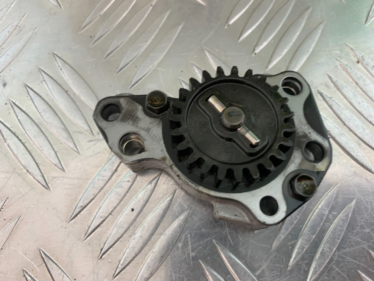 HONDA CBR125 CBR 125 OIL PUMP YEAR 2007-10 (STOCK 884)