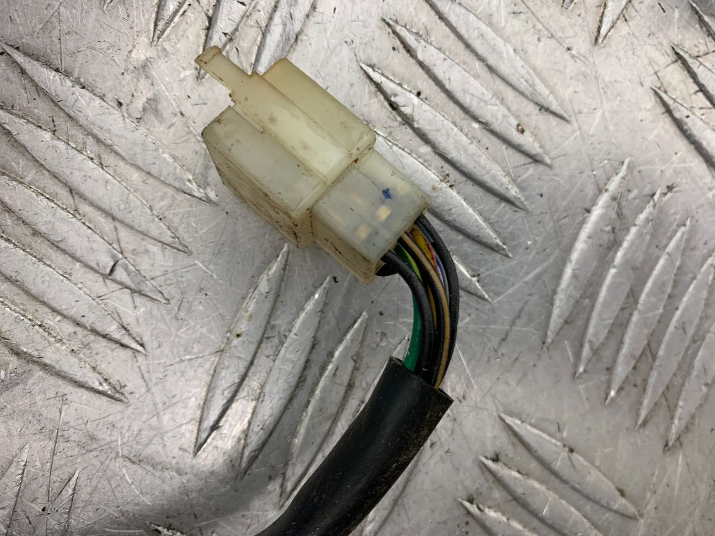 HONDA XL125 VARADERO RIGHT SWITCH GEAR YEAR 2001-2006 (CMB1304)