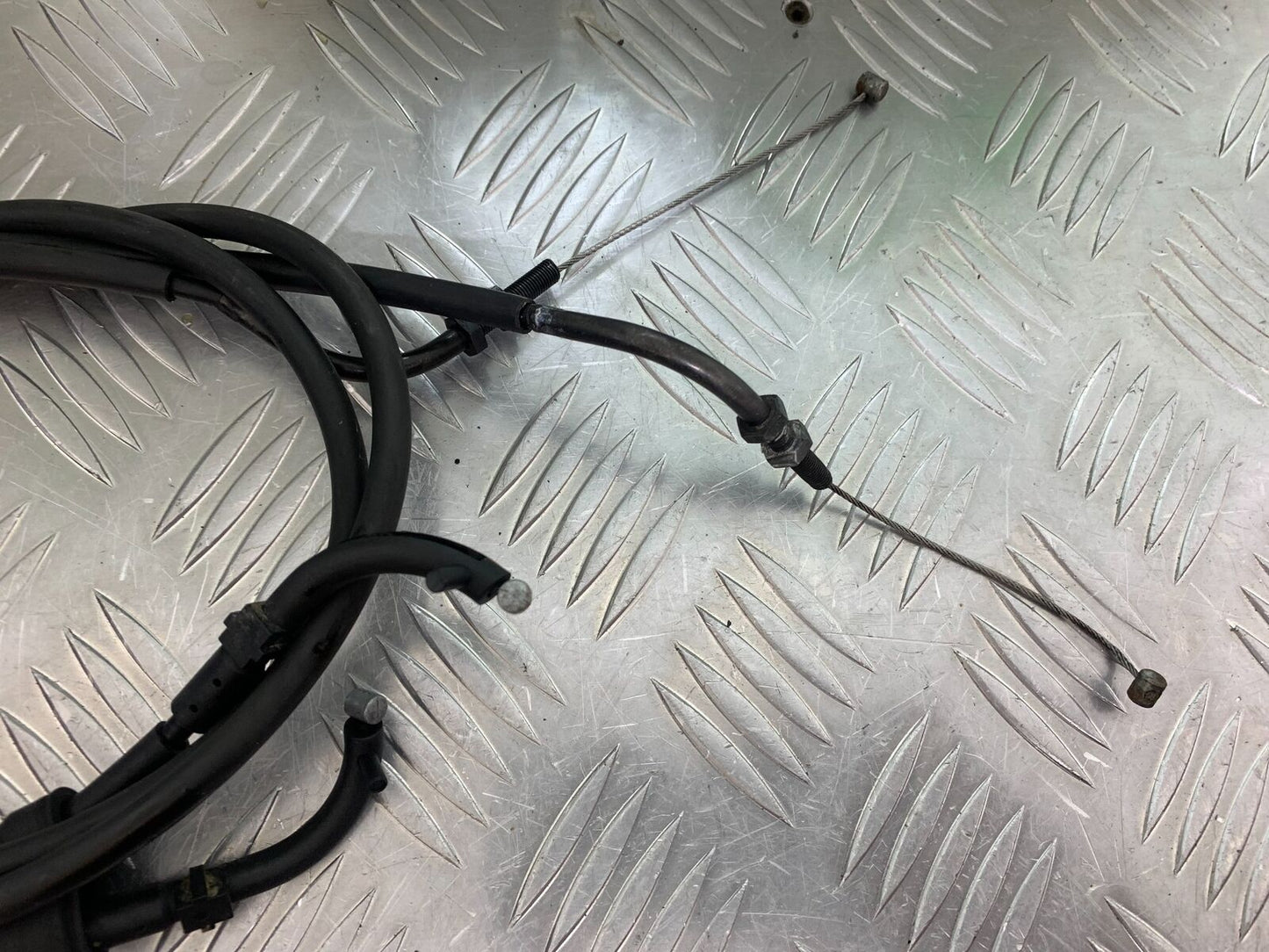 TRIUMPH TIGER 800 XC THROTTLE CABLES YEAR 2011-2014 (CMB1022)