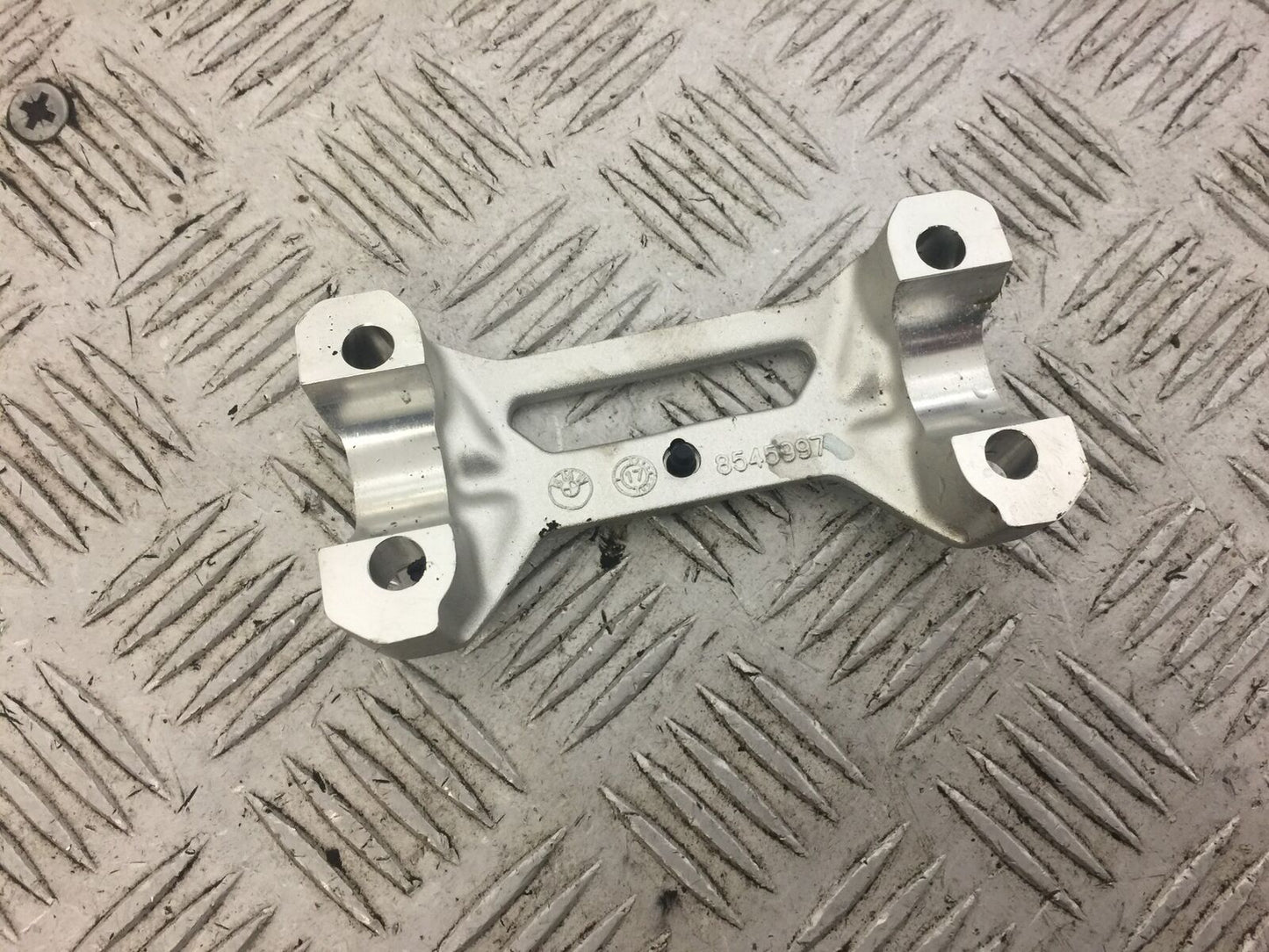 BMW S1000 R BAR CLAMP YEAR 2018 (STOCK 645)