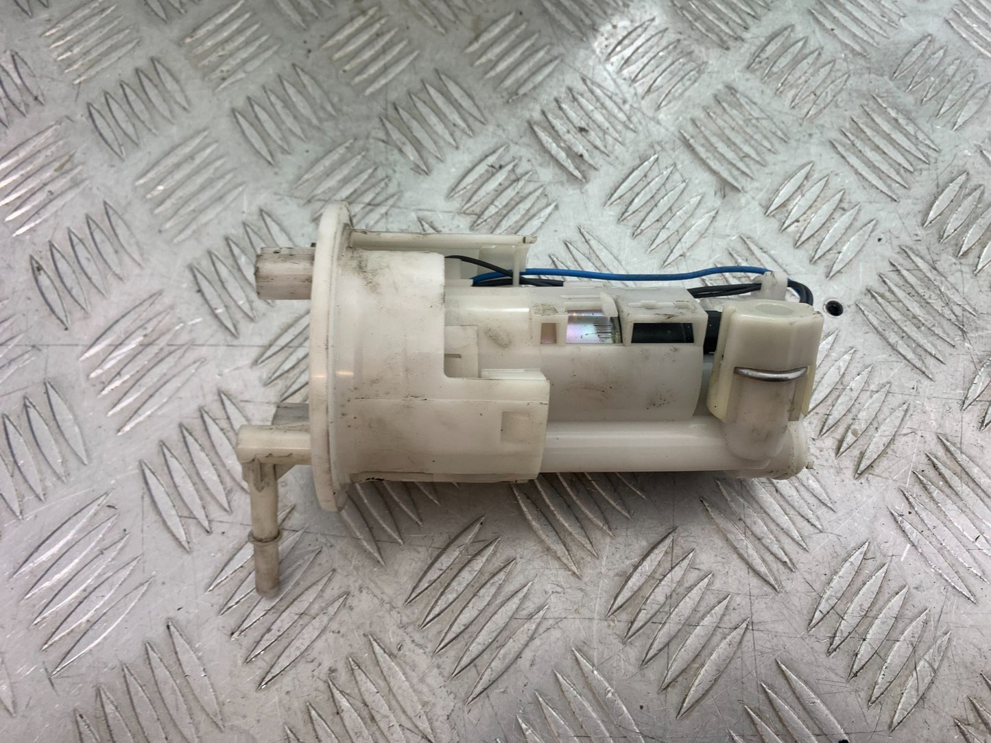 TRIUMPH TIGER 800 XRT PETROL PUMP 2018-2020 (CMB1193)
