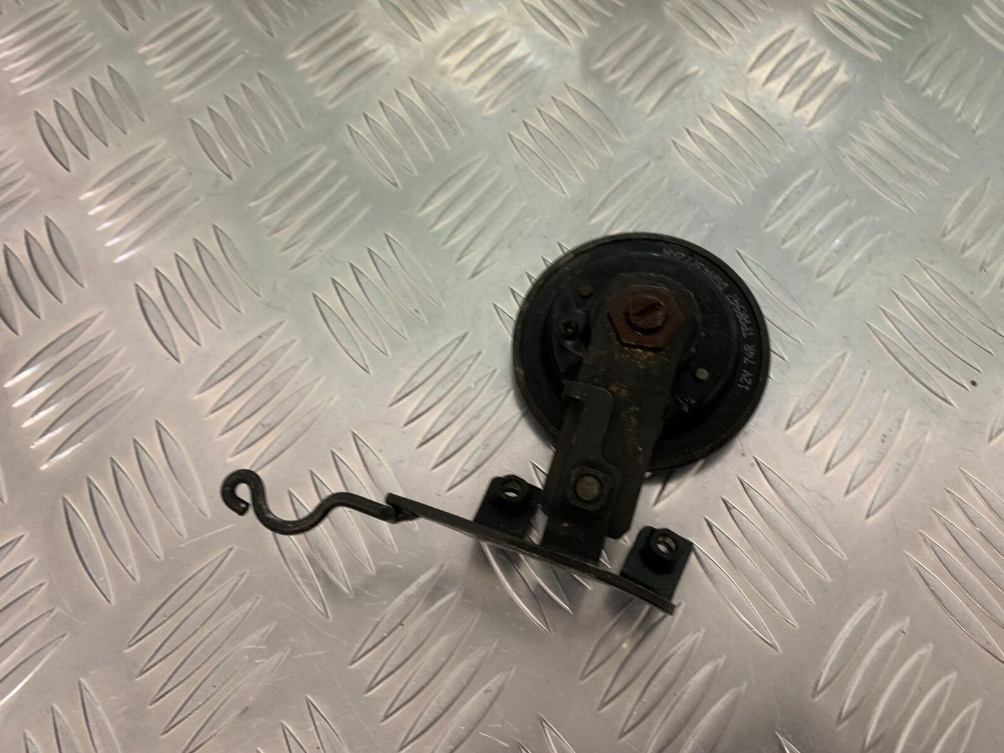 HONDA CBR1100 BLACKBIRD HORN YEAR 1996-1998 (STOCK 936)