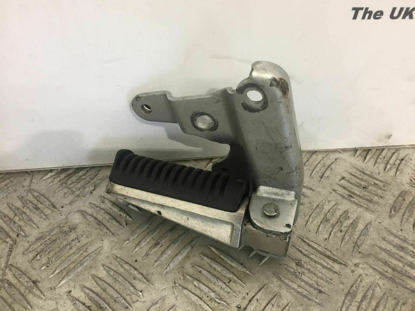 YAMAHA TMAX 500 T MAX 500 XP500 XP 500 RIGHT PEG YEAR 2004 2007