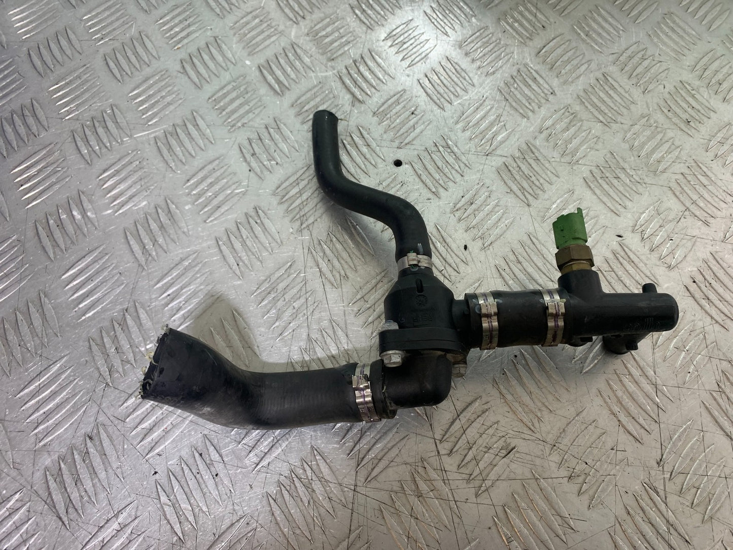APRILIA RSV4 FACTORY THERMOSTAT YEAR 2009-2012 (CMB1224)