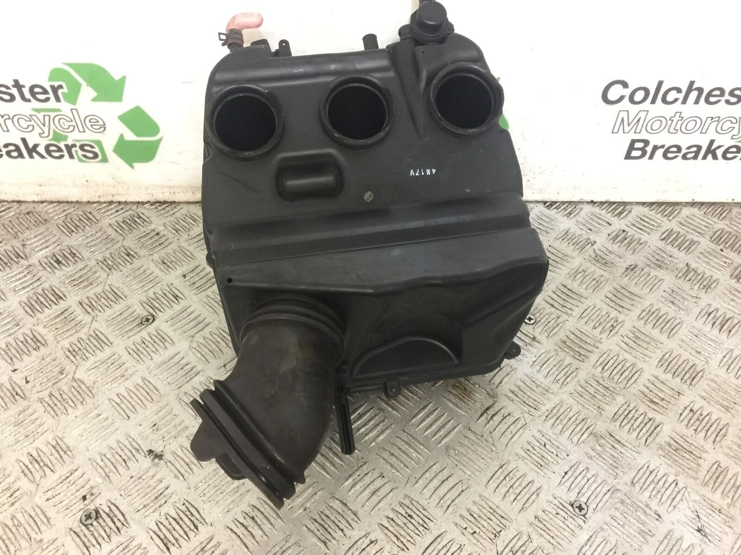 TRIUMPH 1200 TIGER EXPLORER AIRBOX YEAR 2015 (STOCK 673)