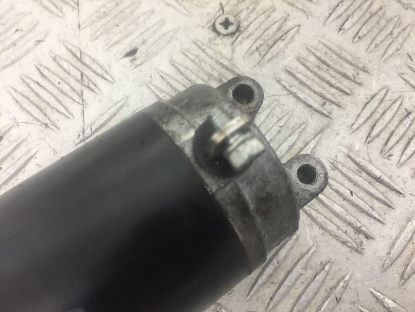 KAWASAKI Z1000 ZR1000 (ABS) STARTER MOTOR YEAR 2015 (STOCK 636)