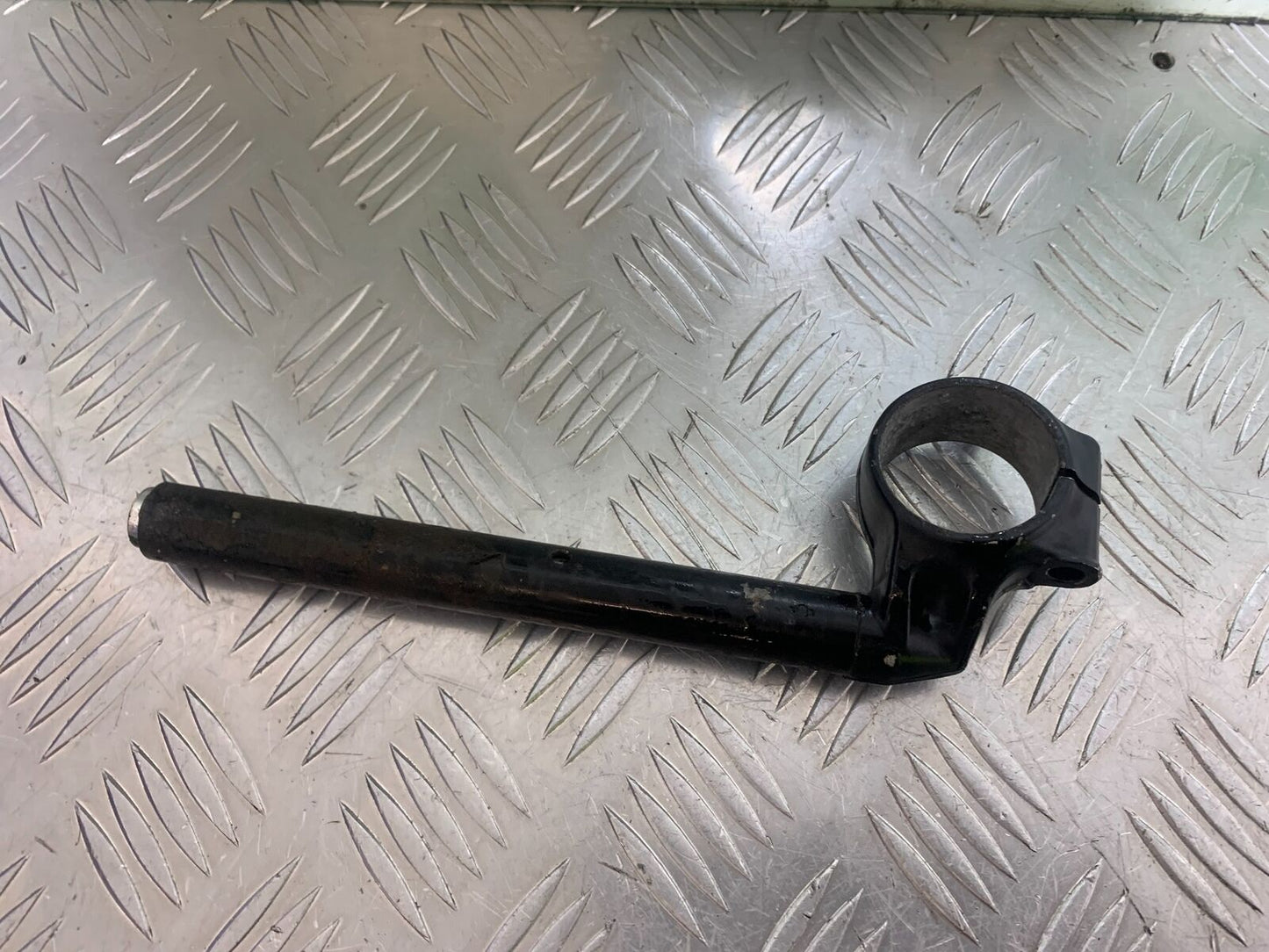 HONDA CBR600 CBR 600 RR LEFT HANDLE BAR YEAR 2003-2004 CMB1086)