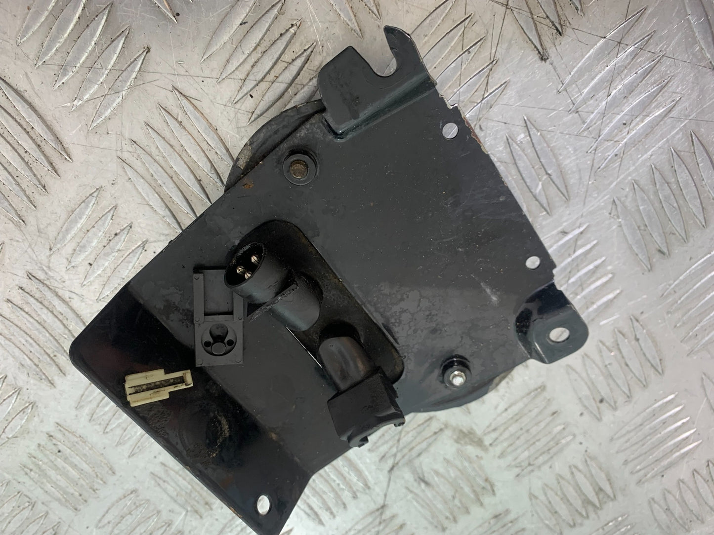 HARLEY DAVIDSON FXS BLACKLINE 1585 REGULATOR YEAR 2012 (CMB1147)