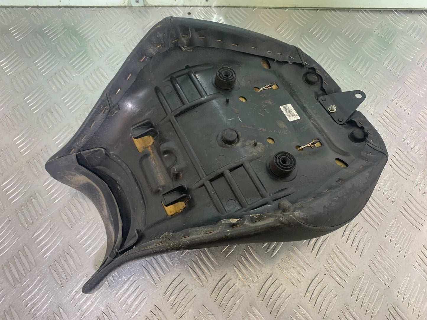 KAWASAKI EN650 VULCAN FRONT SEAT YEAR 2017-2021 (CMB1060)