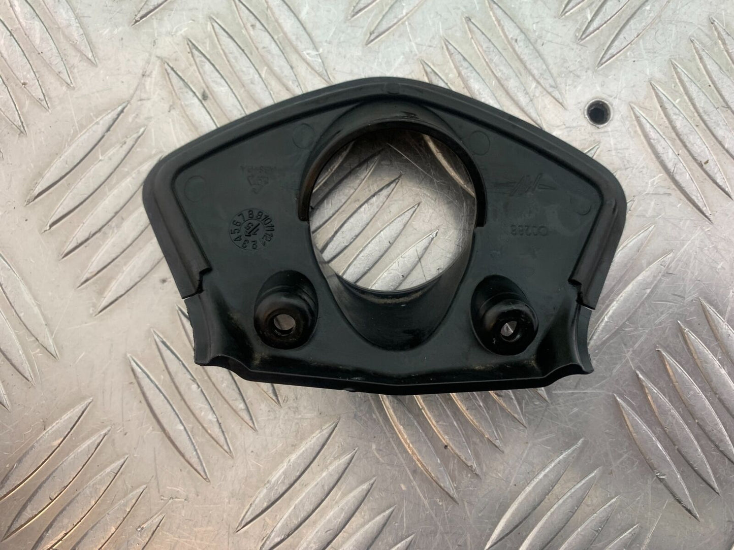 MV AGUSTA TURISMO VELOCE 800 IGNITION INFILL COVER YEAR 2014-17 (CMB1051)