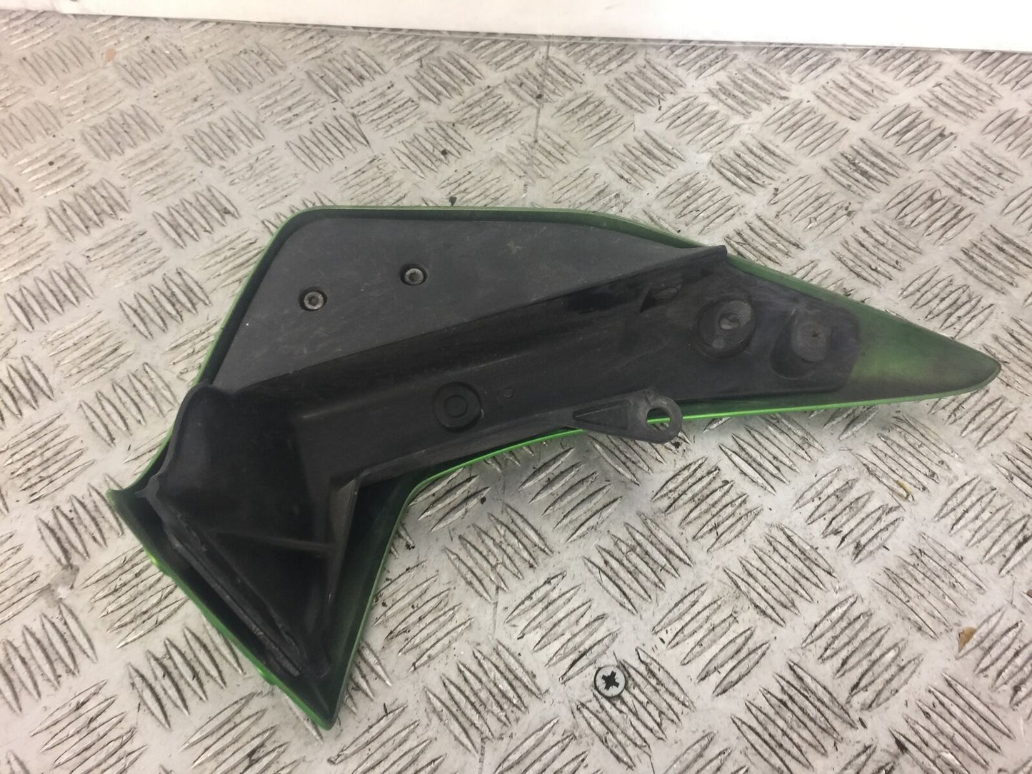 KAWASAKI Z750 Z 750 LEFT SIDE FAIRING YEAR 2009